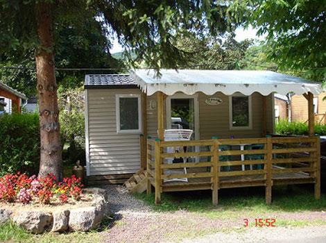  mobil-home rental (21m2) in the puy de dome